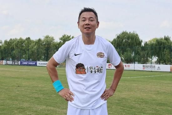 和小黄3p的性故事
